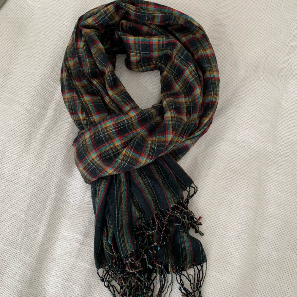Bajra black patterned pashmina scarf